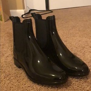 jeanie rain bootie